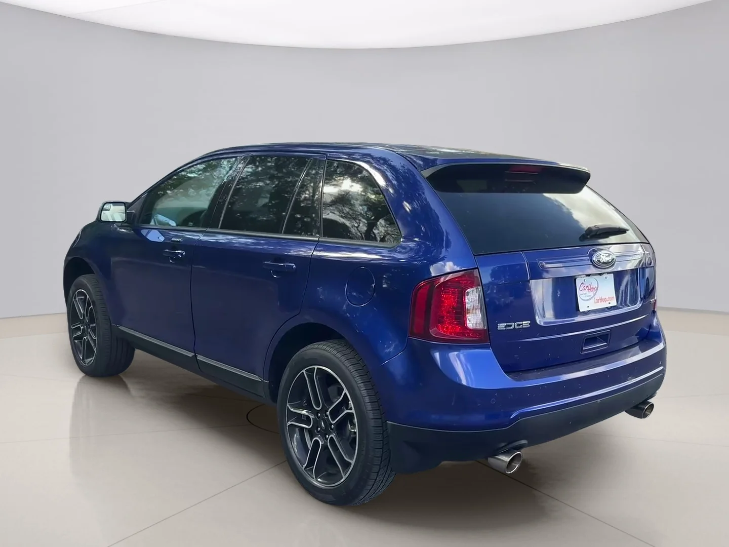 Used 2013 Blue Ford SEL FWD image 3