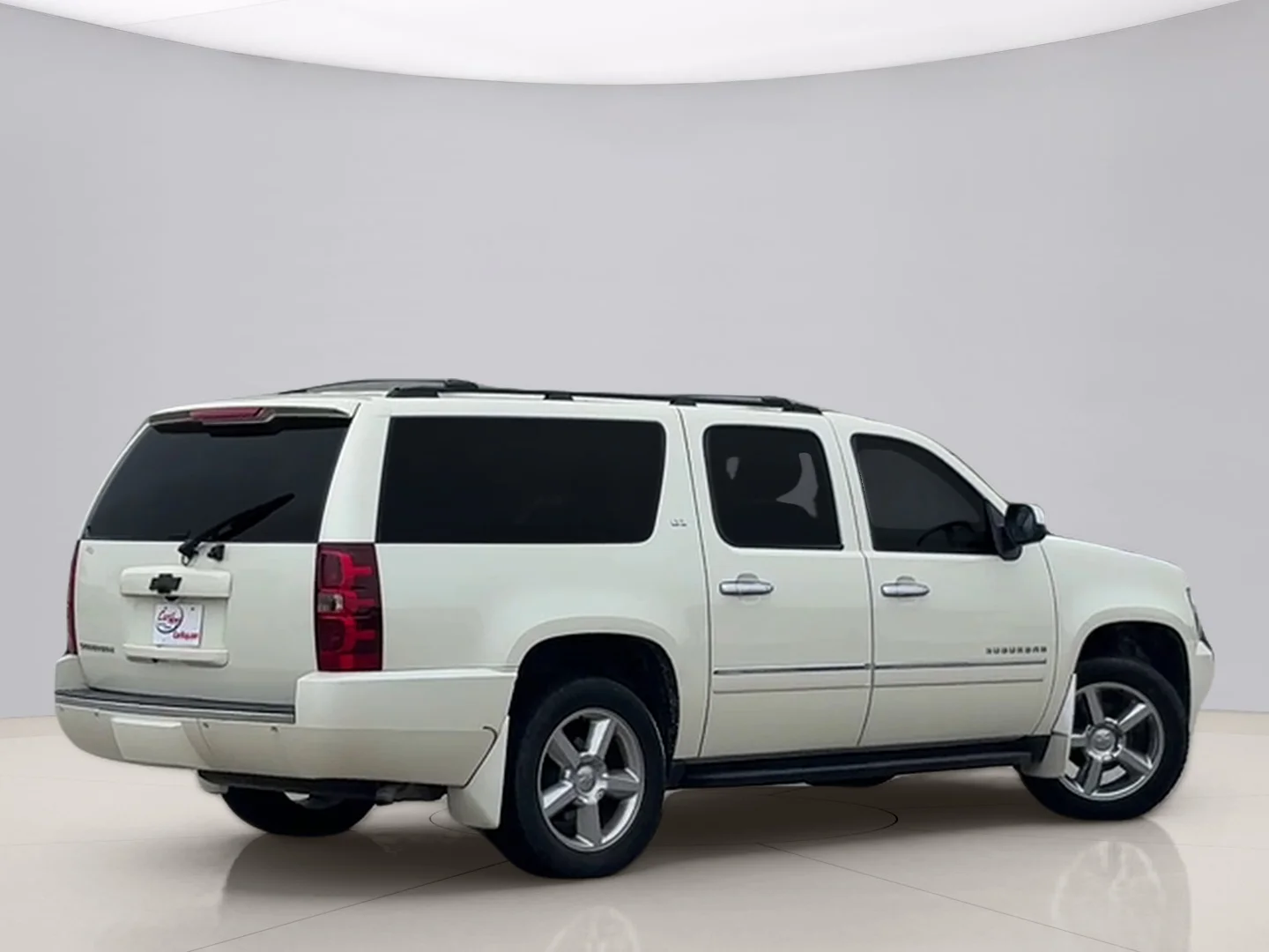 Used 2014 White Chevrolet LTZ image 5
