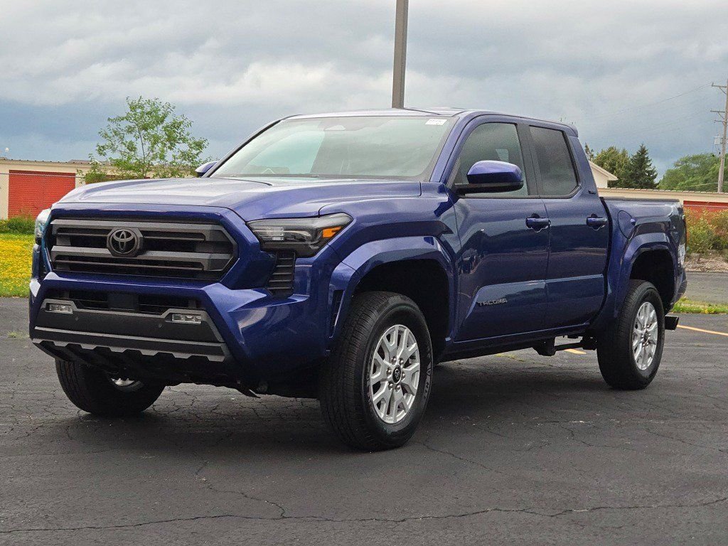 Used 2024 Blue Toyota SR5 image 5