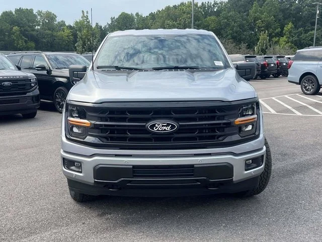 New 2026 Silver Ford XLT image 17