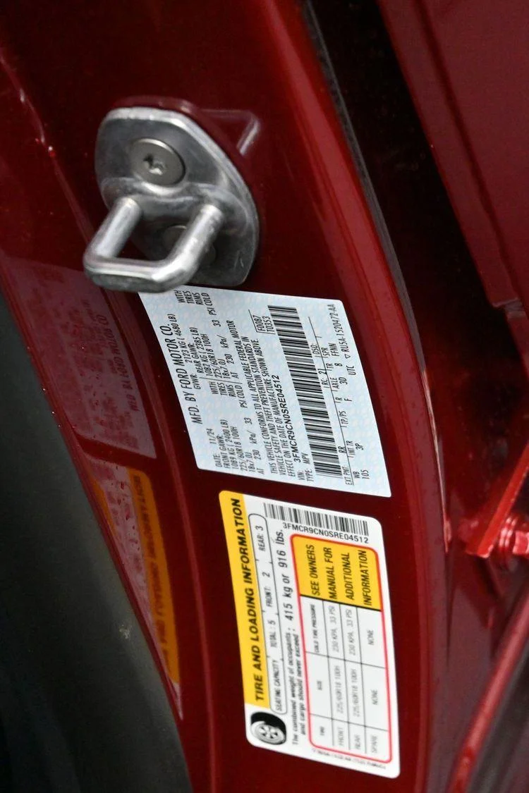 Used 2025 Ruby Red Metallic Tinted Clearcoat Ford Outer Banks image 39