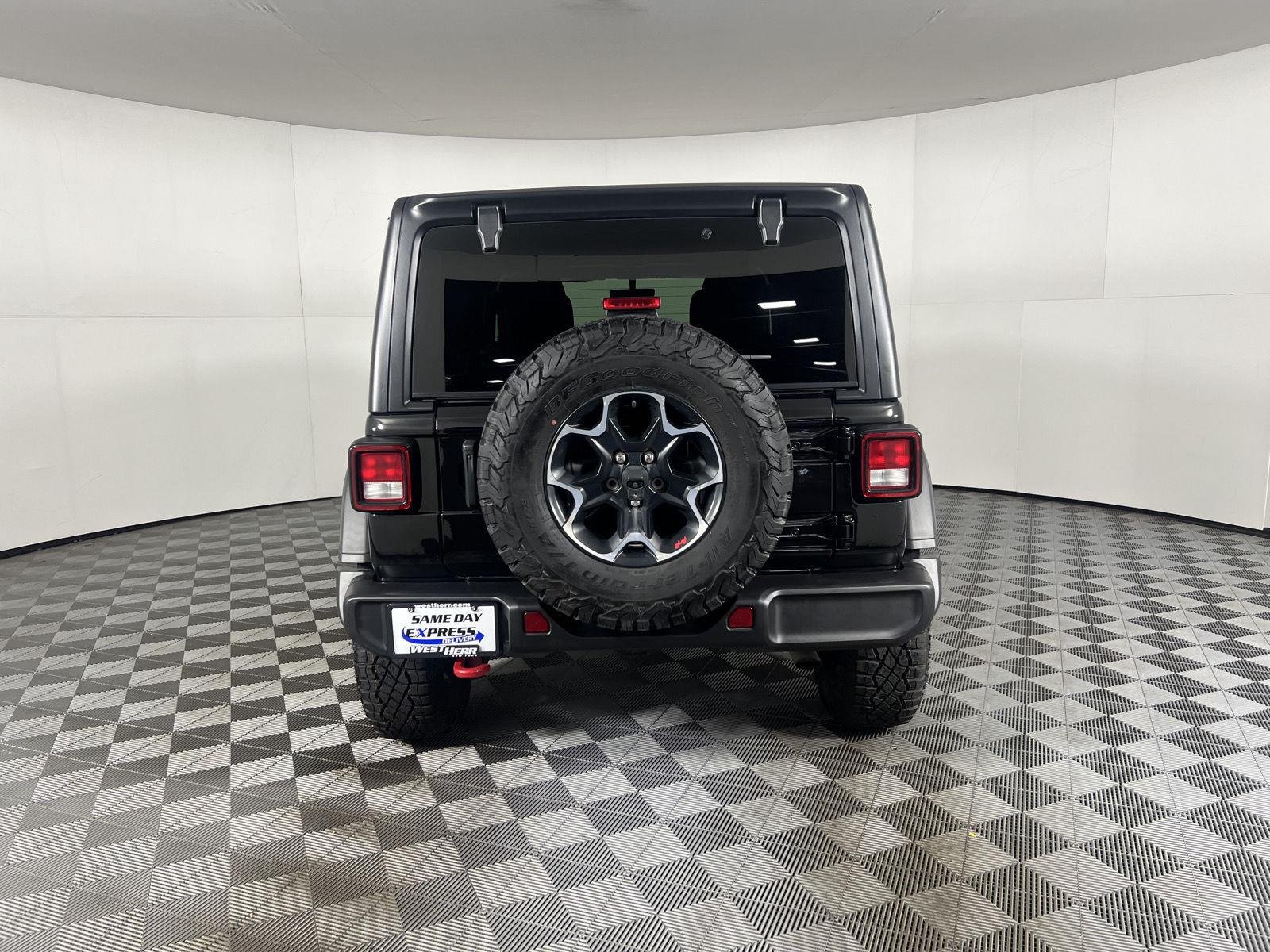 Used 2023 Black Clearcoat Jeep Rubicon image 11