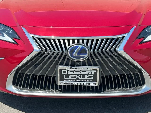 Used 2021 Matador Red Mica Lexus 300h Luxury image 5