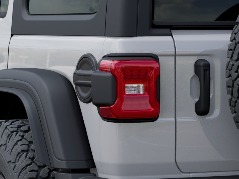New 2026 Bright White Clear-Coat Exterior Paint Jeep Rubicon image 5