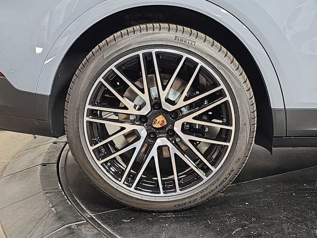 New 2026 Arctic Grey Porsche S image 29