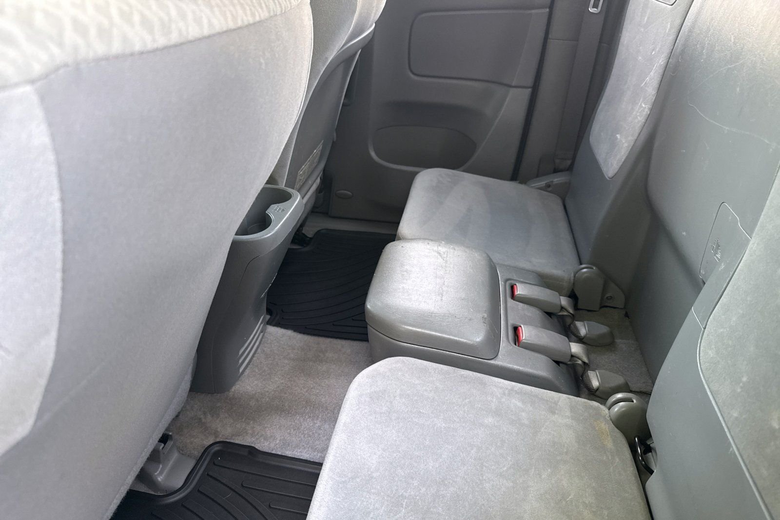 Used 2011 Silver Toyota Base image 11