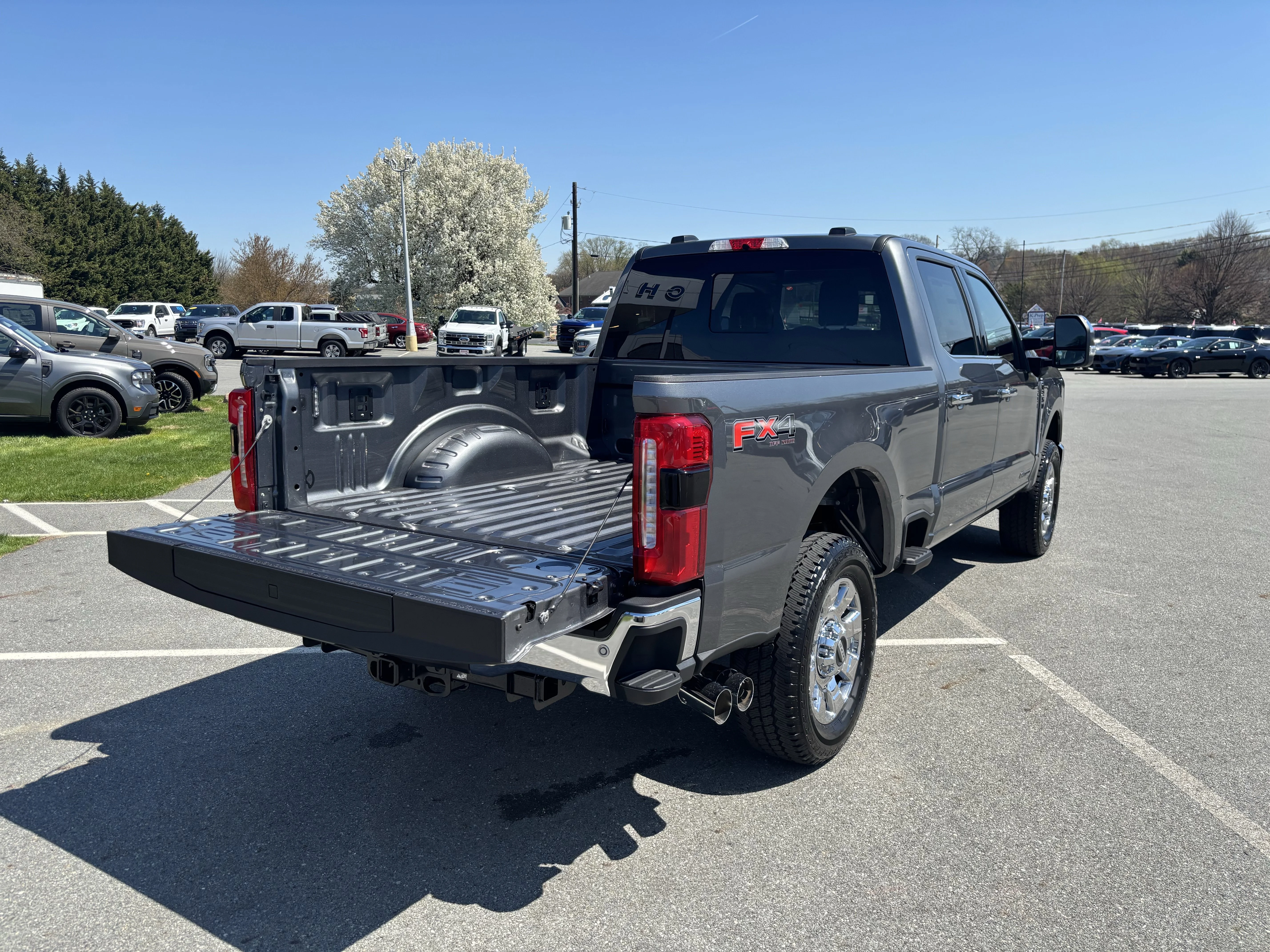 New 2026 Carbonized Gray Metallic Ford F-250® Lariat® image 36