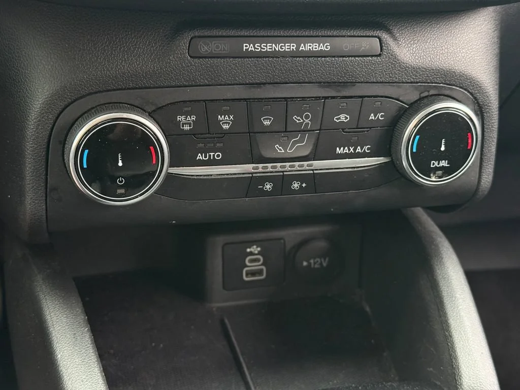 Used 2024 Gray Ford Active image 22