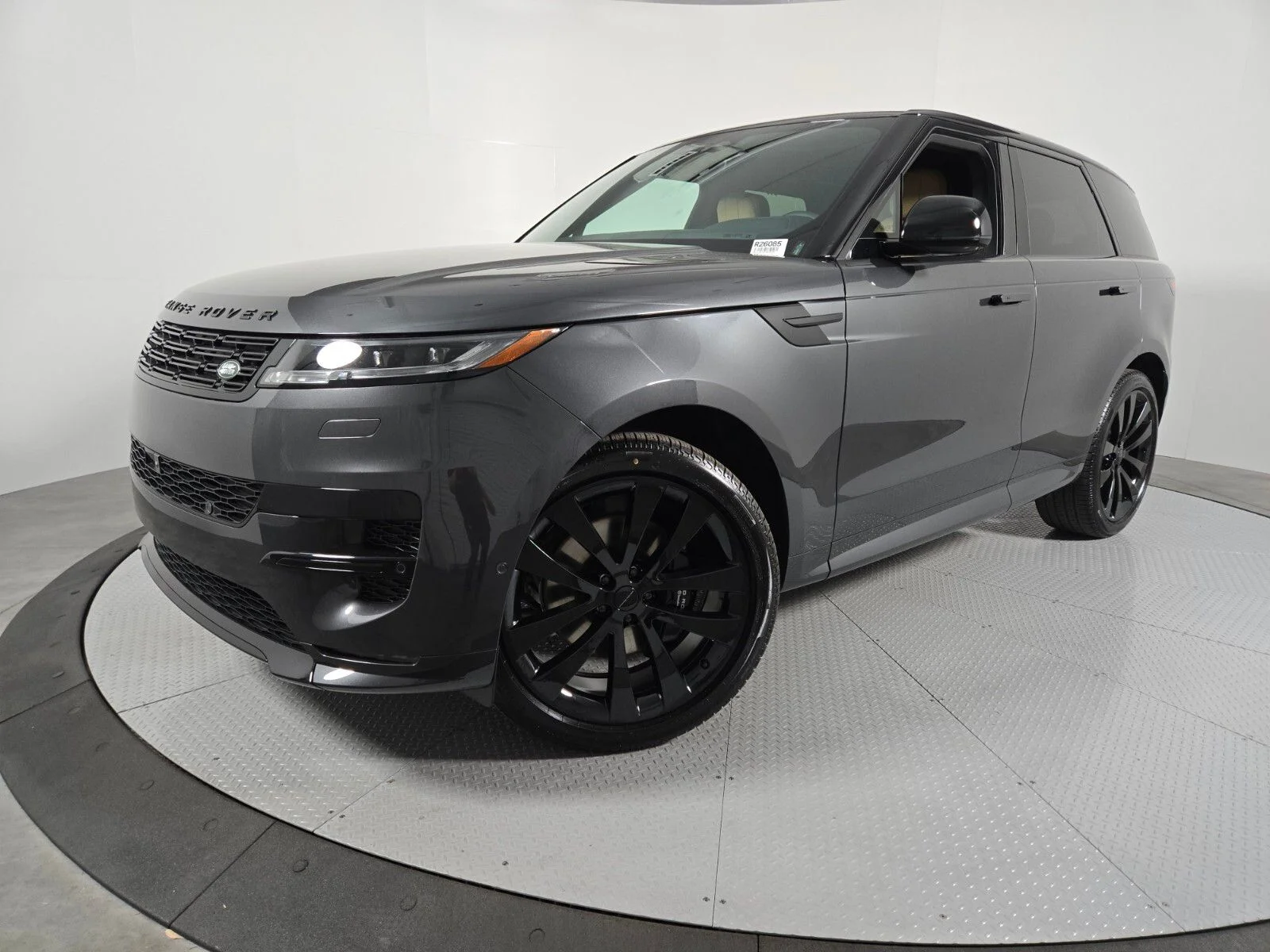 2026 Land Rover Range Rover Sport P400 MHEV Dynamic SE's photo