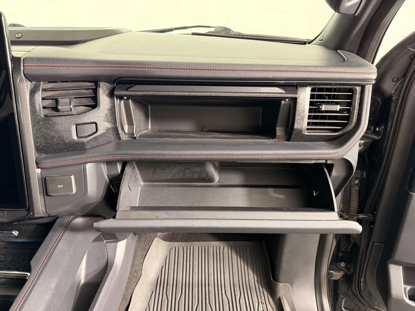 Used 2022 Dark Matter Gray Ford Limited image 26