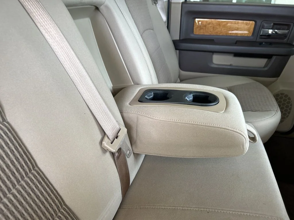Used 2010 Beige Ram SLT image 34