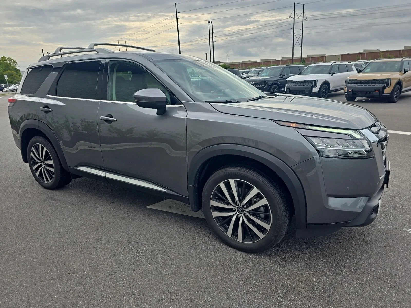Used 2024 Gun Metallic Nissan Platinum image 3