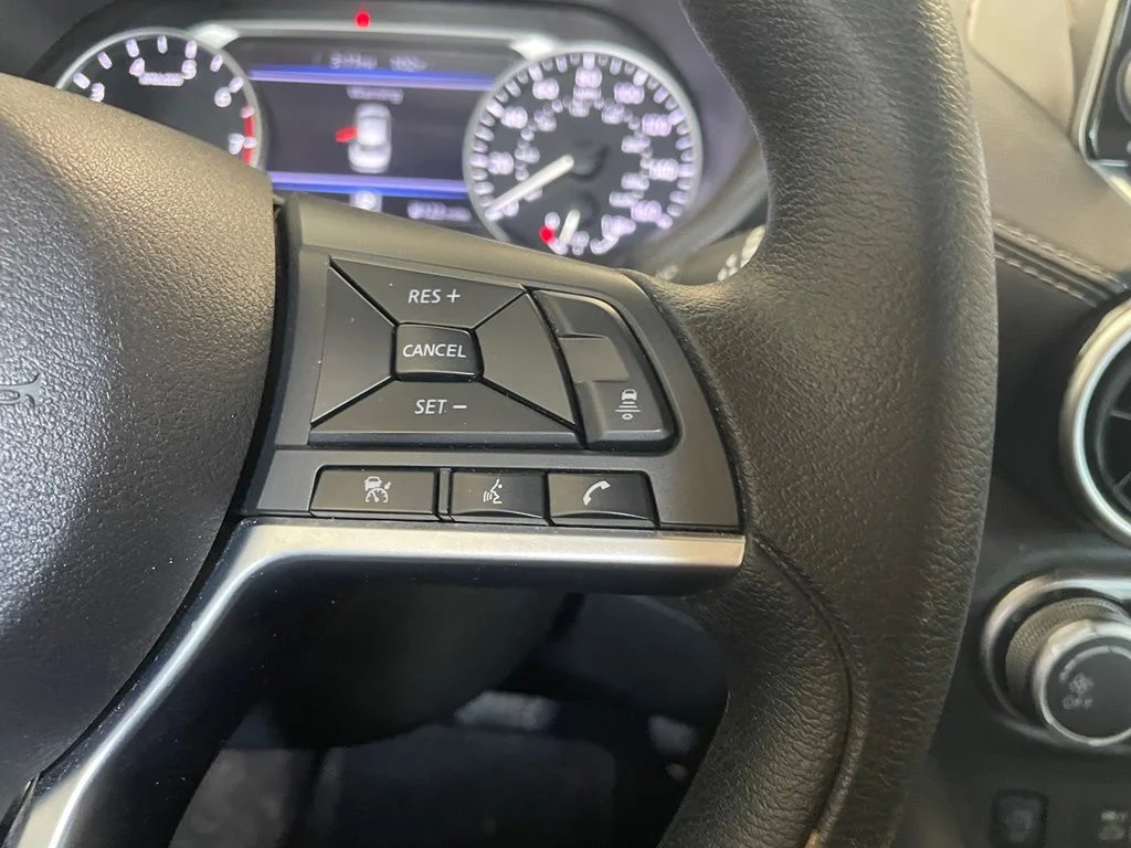 Used 2025 Blue Nissan SV image 14