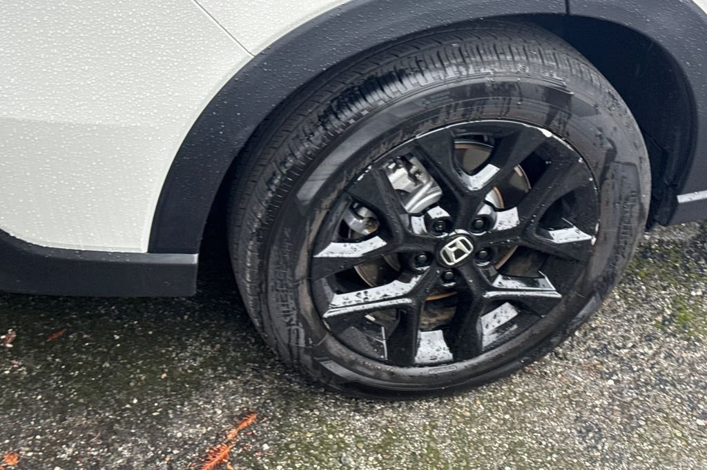 2025 Honda HR-V Sport photo 3