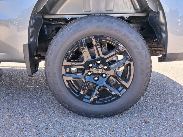 New 2026 Sterling Gray Metallic Chevrolet RST image 20