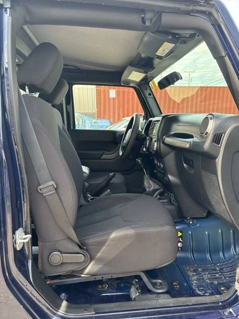 Used 2013 Blue Jeep Unlimited Sport image 13