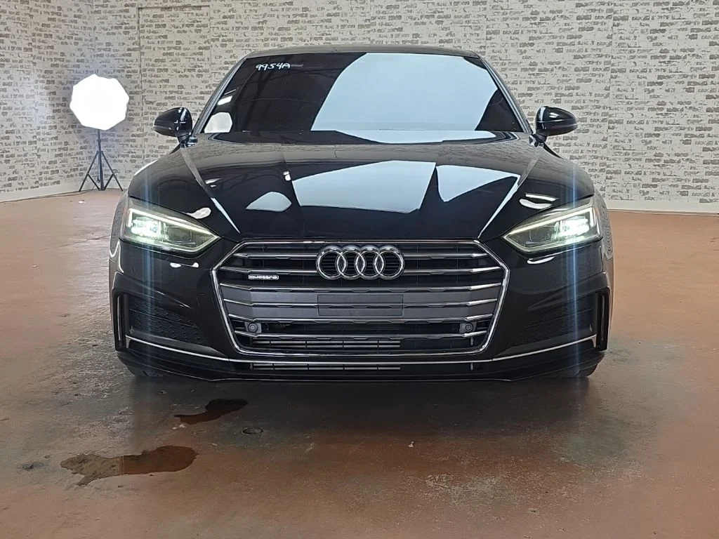 Used 2018 Moonlight Blue Metallic Audi 2.0T Premium Plus image 2