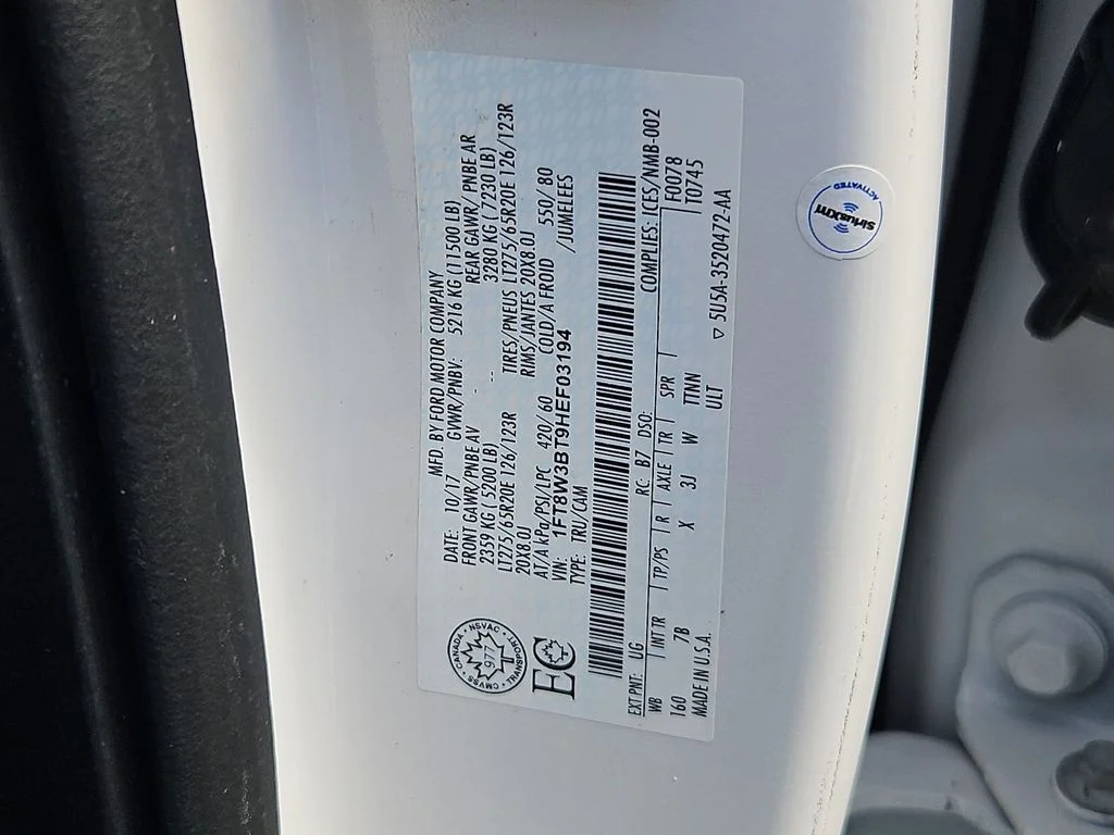 Used 2017 White Ford Platinum image 32