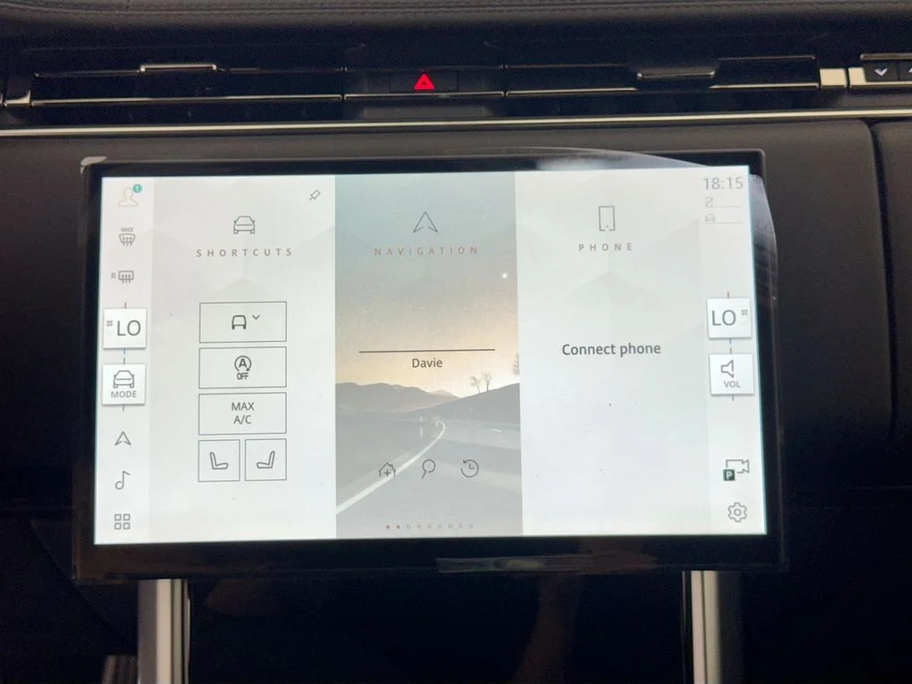 New 2026 Santorini Black Land Rover SE image 15