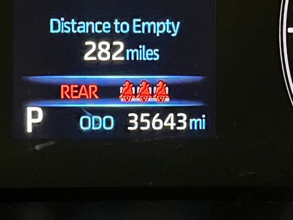 2024 Toyota Corolla LE - Photo 22