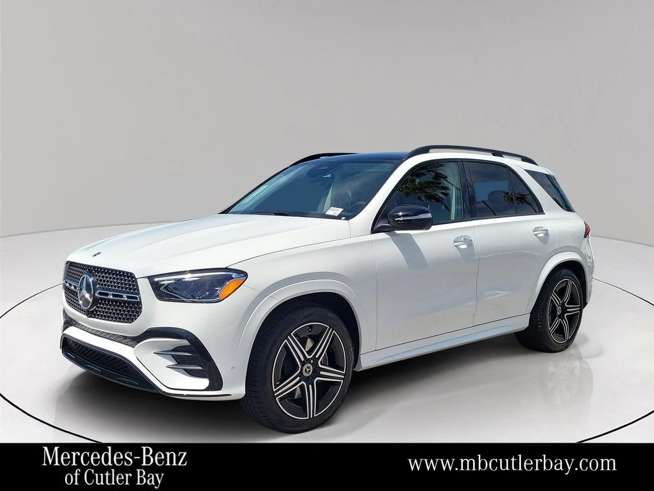 New 2026 Polar White Mercedes-Benz GLE 350 image 1