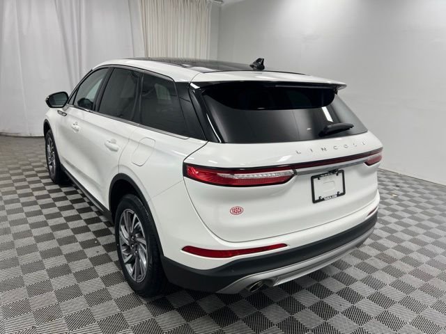 Used 2023 White Lincoln Standard image 6