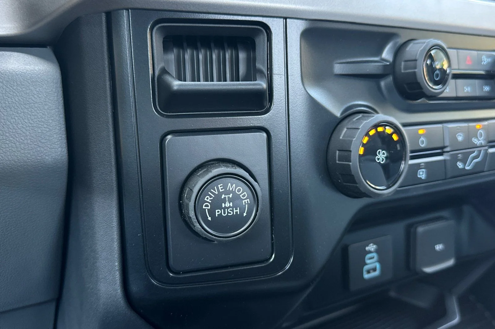 2026 Ford F-250 Super Duty XL - Photo 25