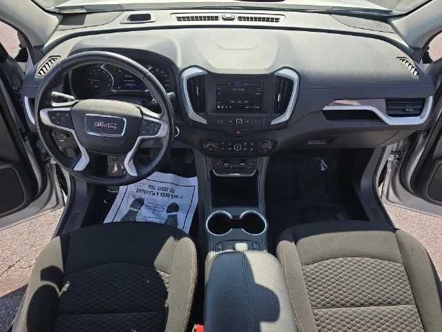 Used 2020 Silver GMC SLE image 10