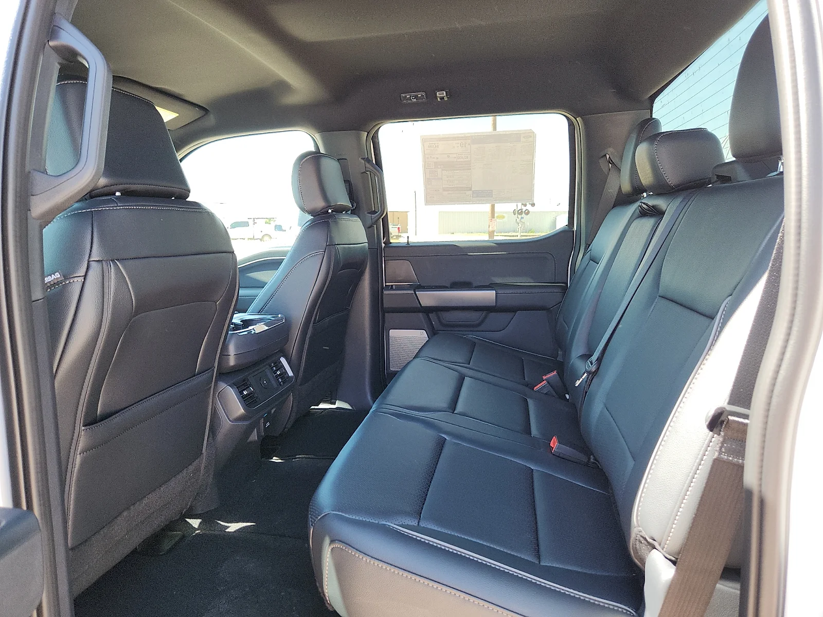 New 2026 Oxford White Ford Lariat image 18