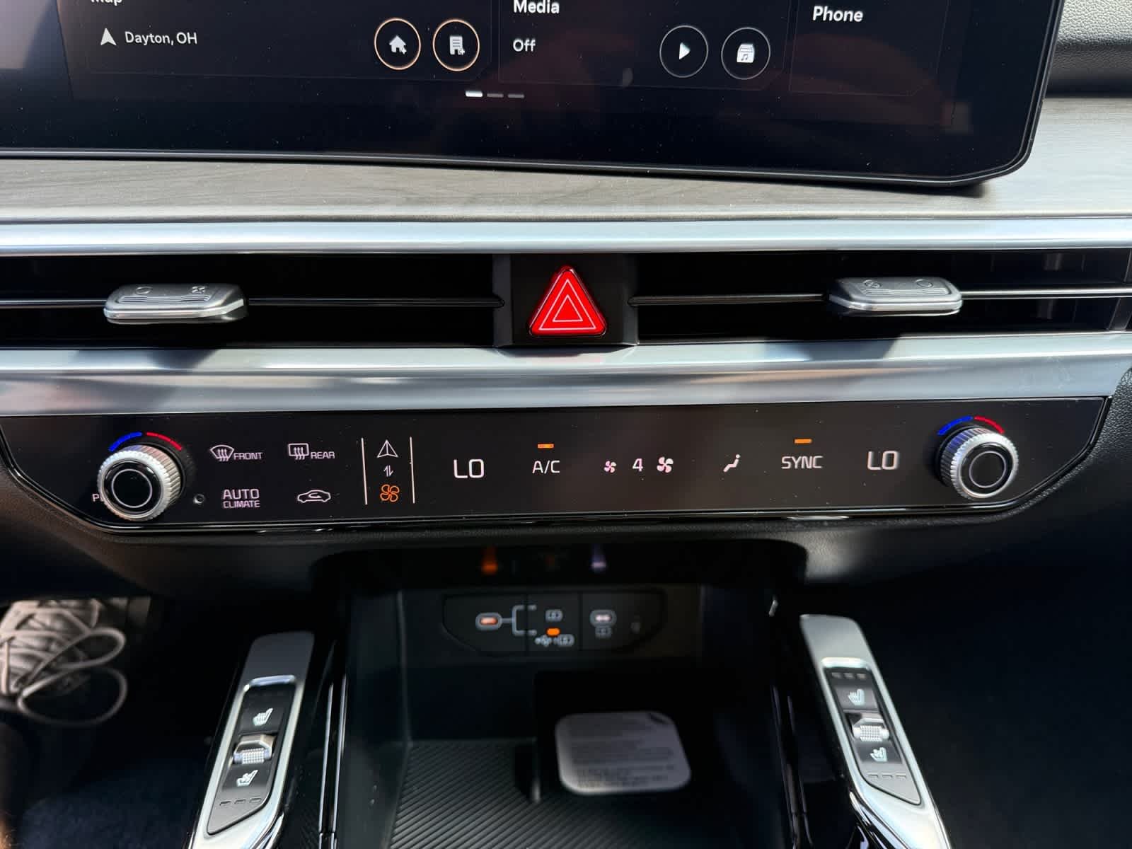 New 2026 Jungle Green Kia X-Line SX Prestige image 17