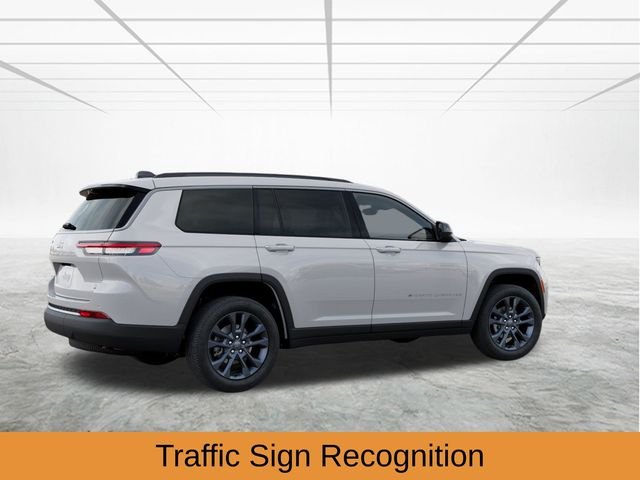 New 2026 Bright White Clear-Coat Exterior Paint Jeep  image 5