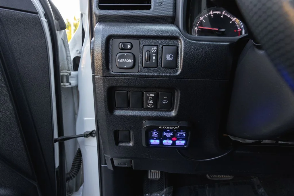Used 2024 Ice Cap Toyota TRD Off-Road Premium image 15