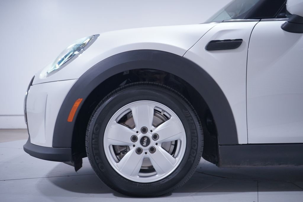 Certified Used 2024 White Metallic MINI Classic image 2