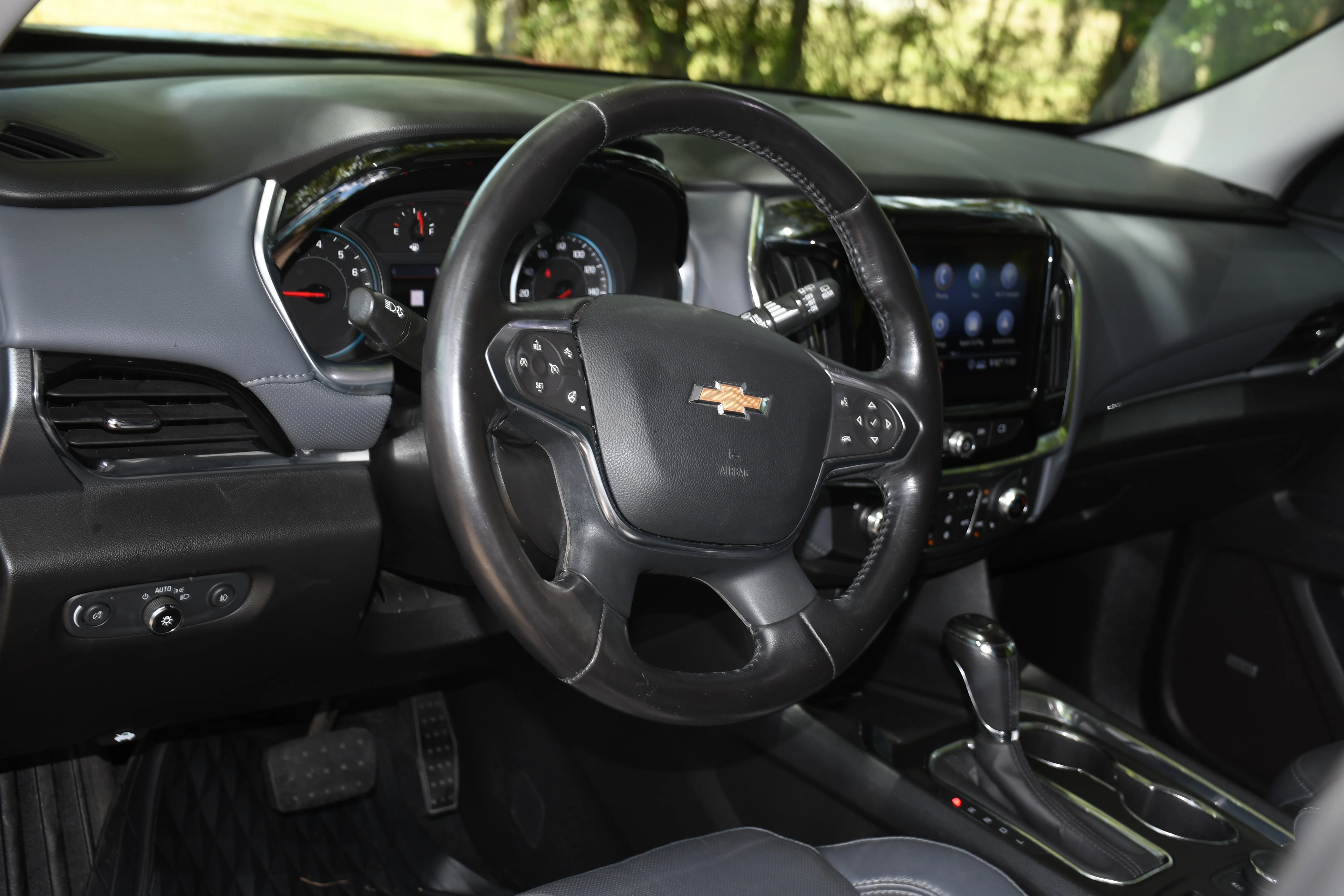 Used 2020 Red Chevrolet Premier image 7
