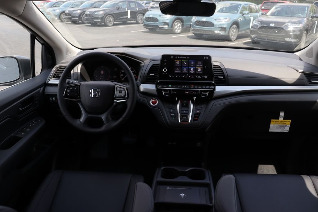 Used 2026 Crystal Black Pearl Honda EX-L image 18