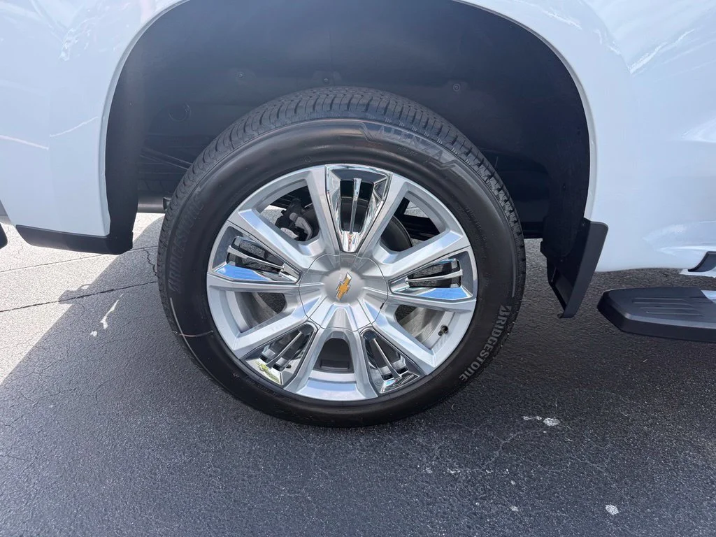 2026 Chevrolet Silverado 1500 High Country - Photo 10