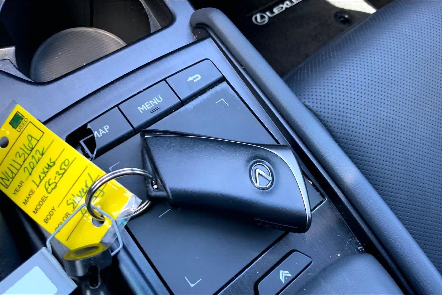 Used 2022 Iridium Lexus  image 14