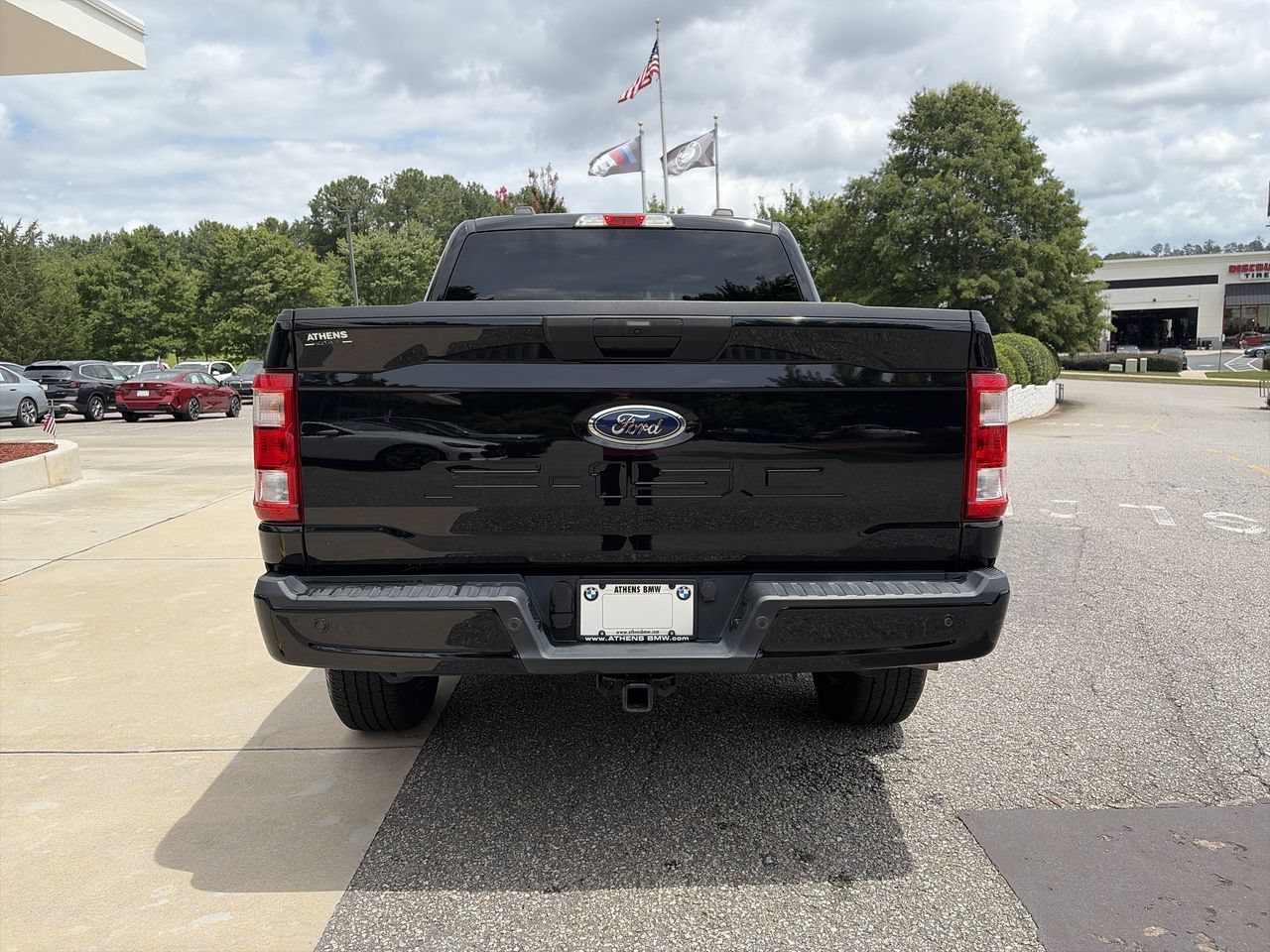 Used 2022 Agate Black Metallic Ford LARIAT image 12