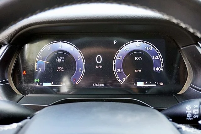 Used 2023 Black Jeep Altitude X image 33