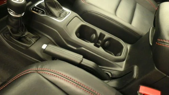 Used 2025  Jeep Rubicon image 21