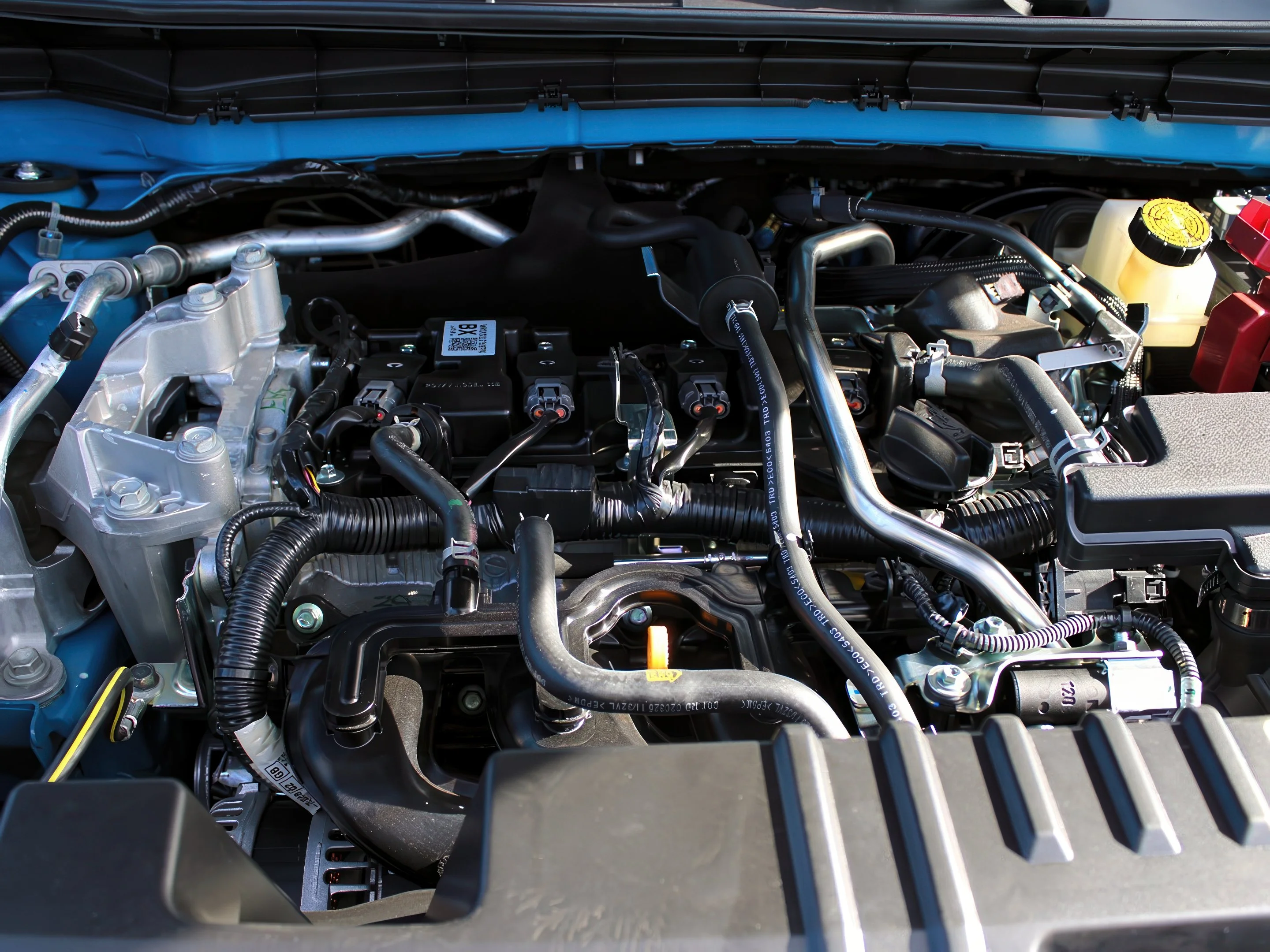 New 2026 Arctic Ice Blue Metallic / Super Black Two-tone Nissan SR image 35