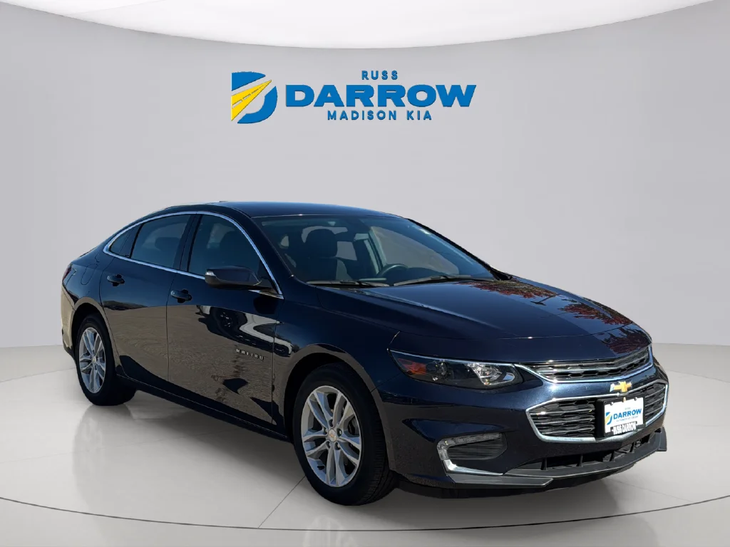 Used 2018 Blue Velvet Metallic Chevrolet LT image 7