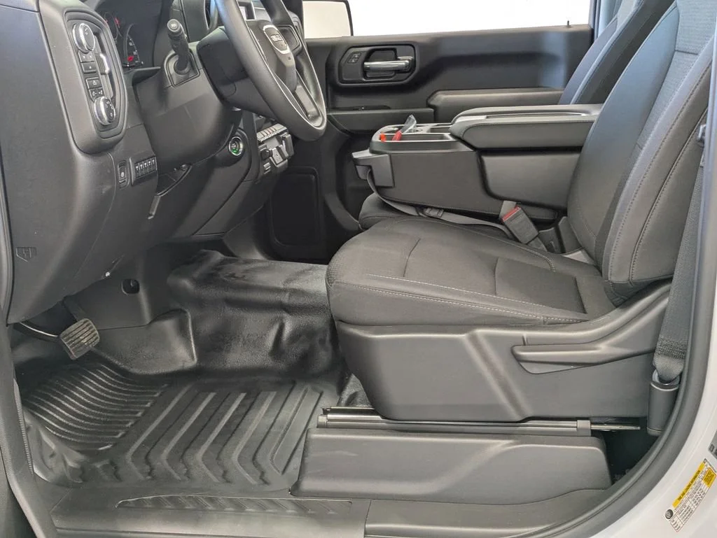 New 2026 Summit White GMC Pro image 46