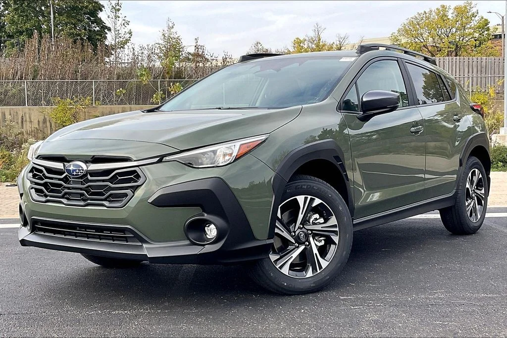 New 2026 ALPINE GREEN Subaru Premium image 2