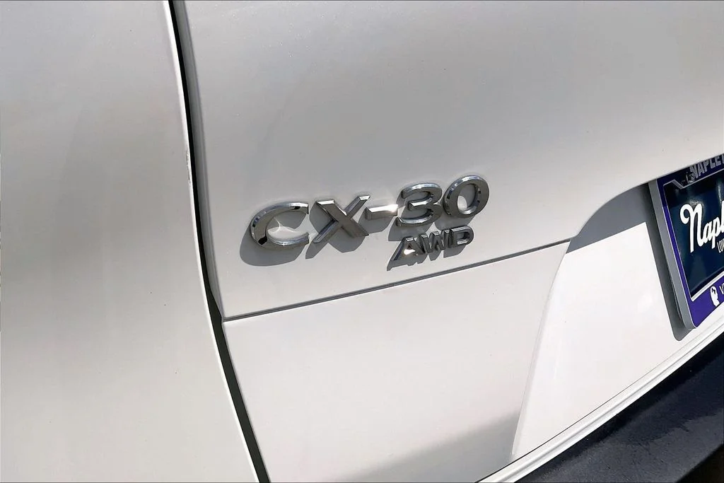 Used 2023 White Mazda 2.5 S image 31
