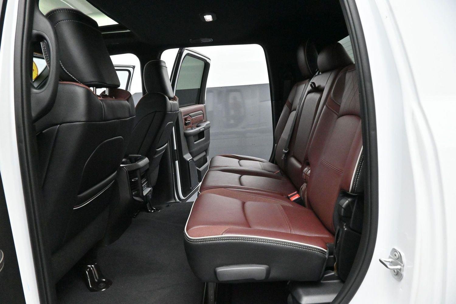 Used 2025 White Ram Limited image 30