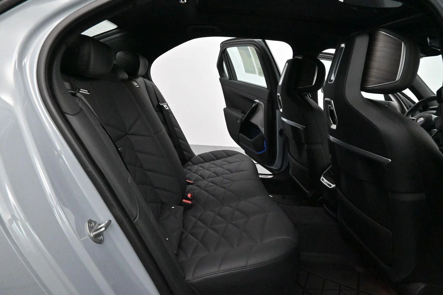 Used 2024 Brooklyn Grey Metallic BMW 740i xDrive image 37