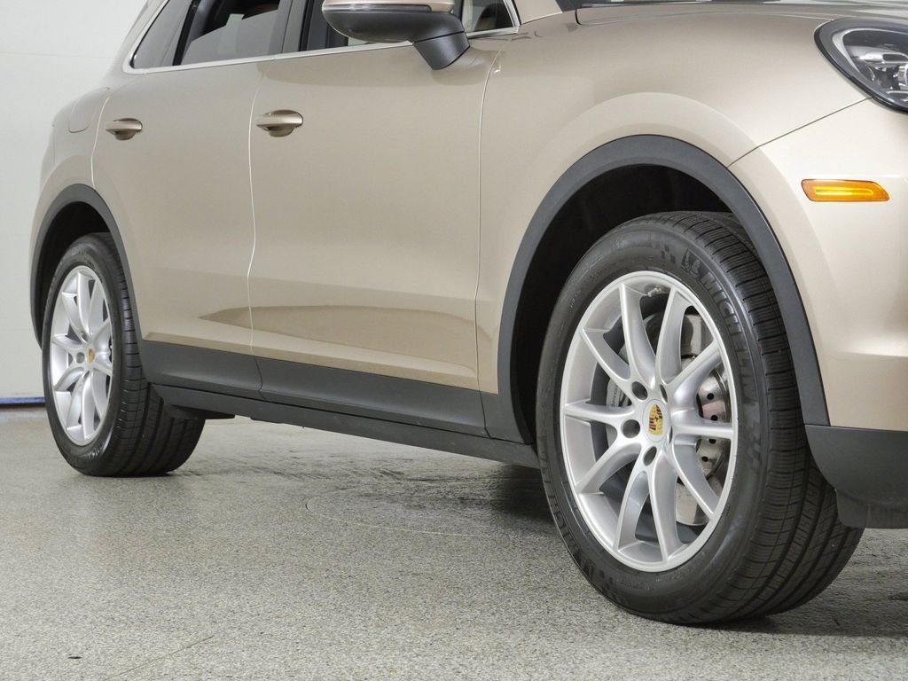 Used 2019 Silver Porsche S image 7