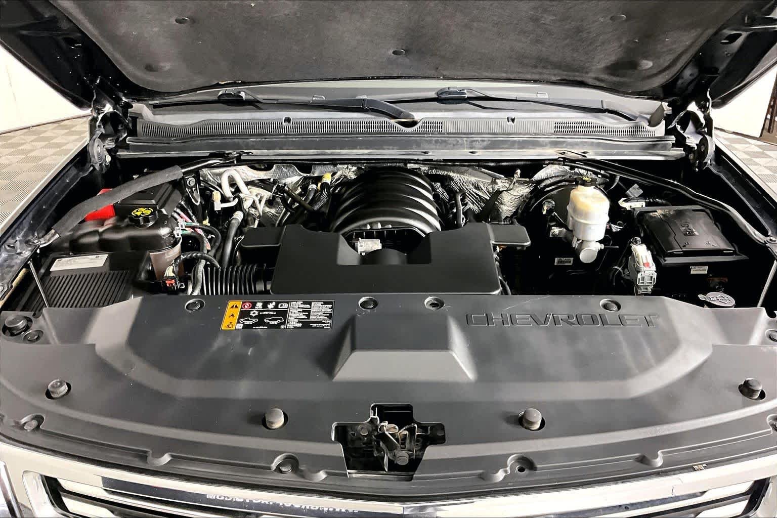 Used 2018 Black Chevrolet Premier image 29