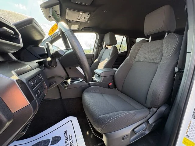 Used 2025 White Toyota SR5 image 23